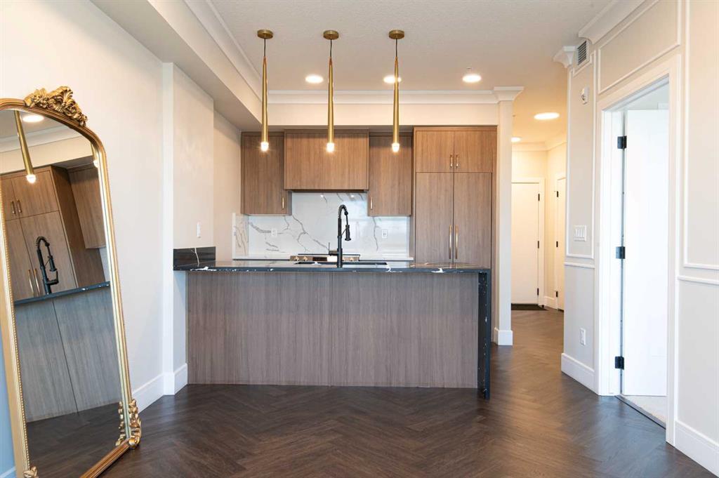 414-370 Dieppe Drive SW