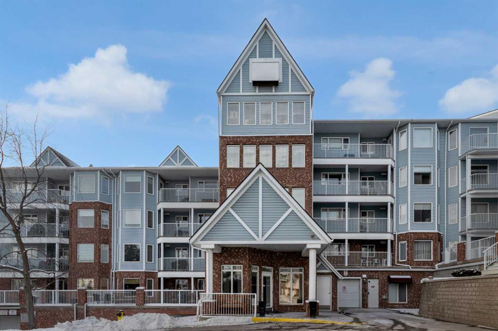 206-3206 Hawksbrow Point NW