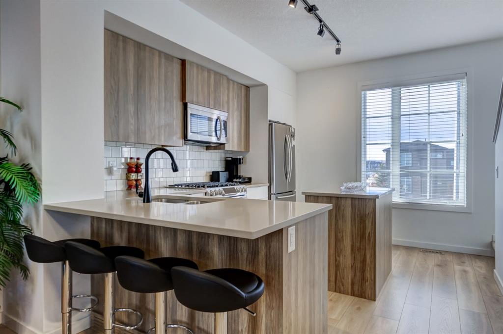 888 Walgrove Boulevard SE