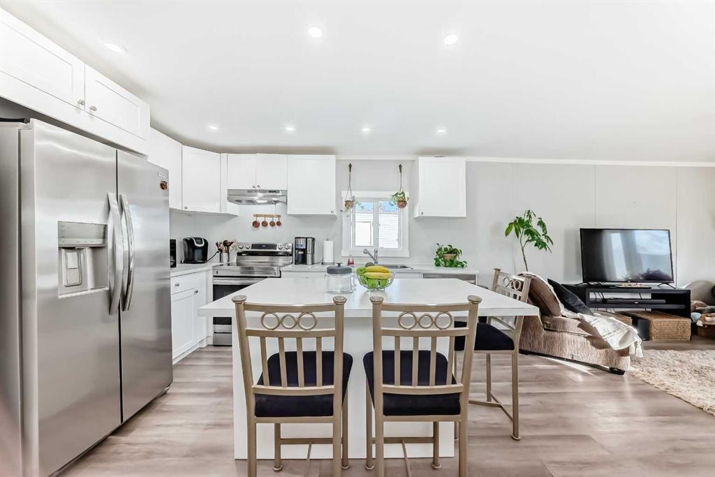 237-6220 17 Avenue SE