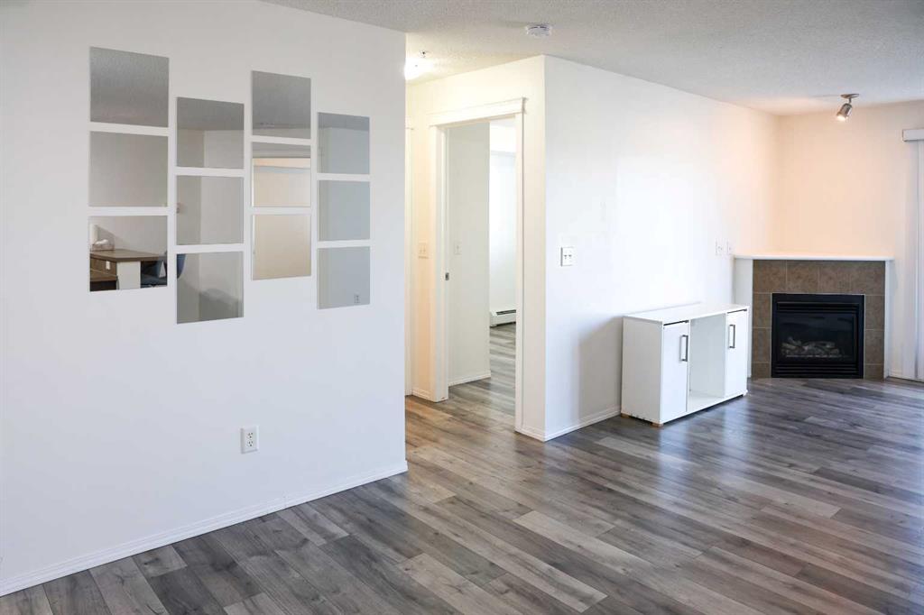 2312-43 Country Village Lane NE