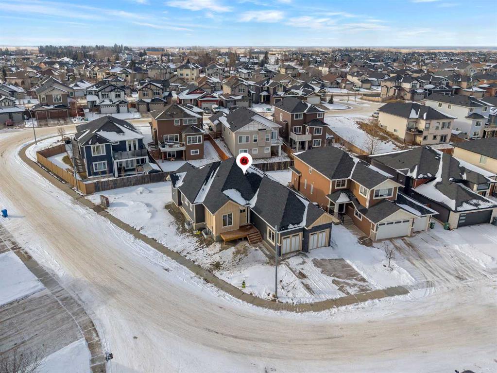 32 Lakes Estates Circle