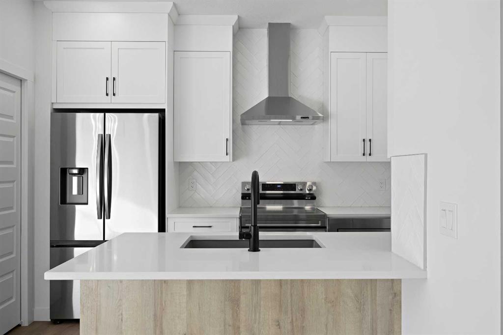 2226 Bayview Drive SW