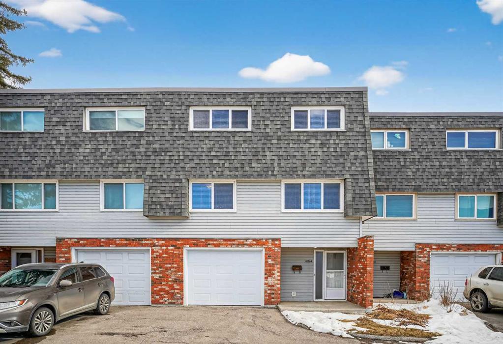 10304 Braeside Drive SW