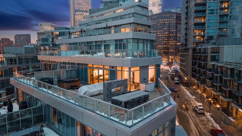 503-138 Waterfront Court SW