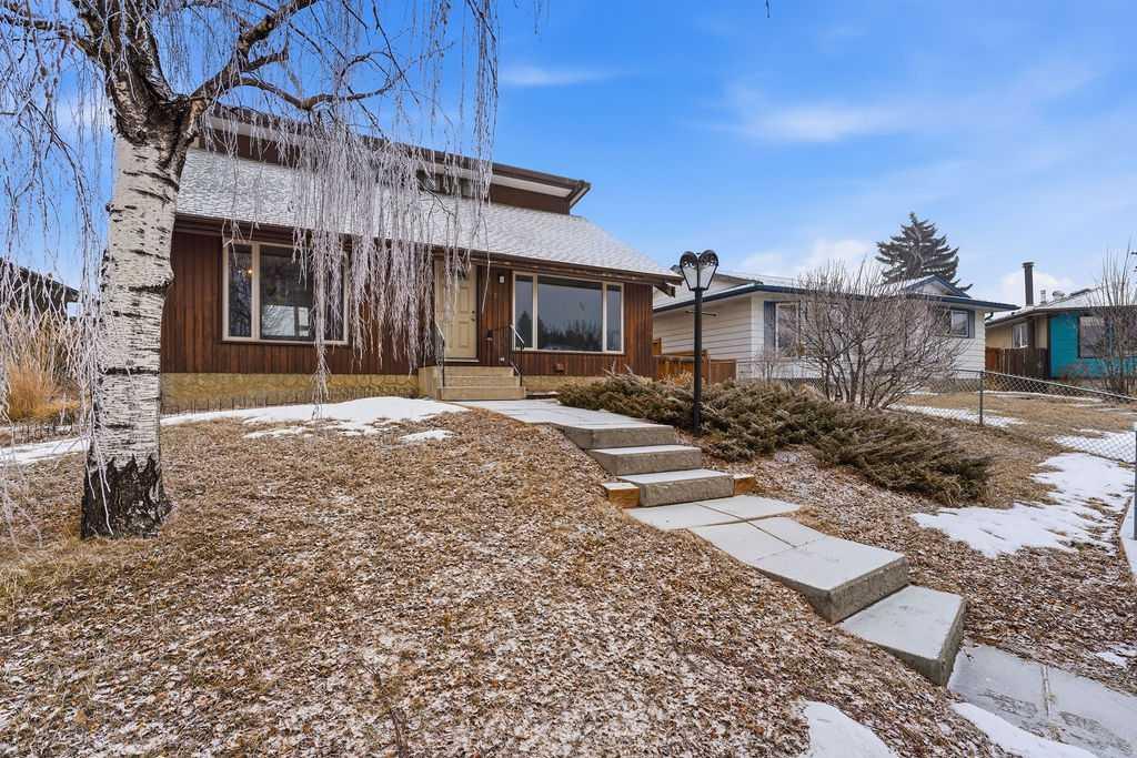 64 Doverview Place SE