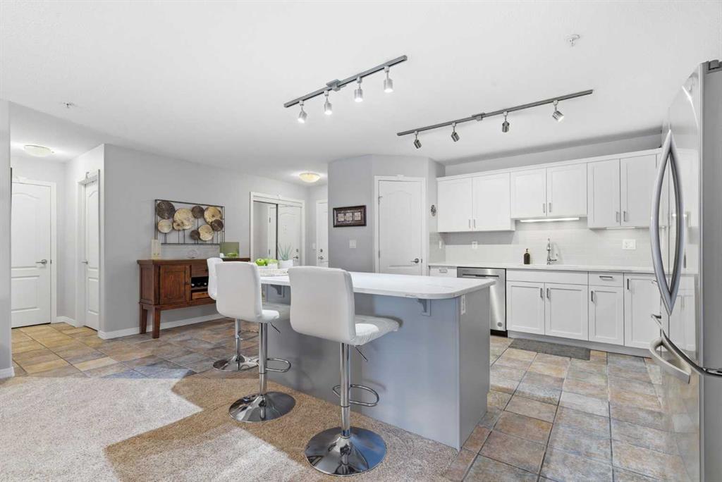 2201-303 Arbour Crest Drive NW