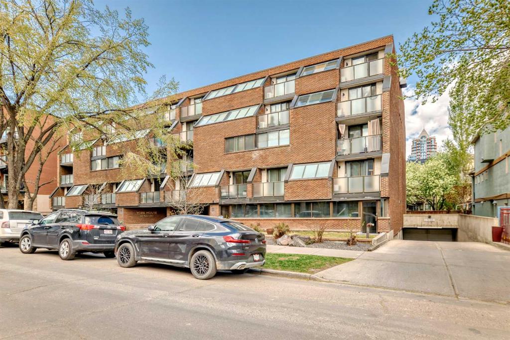405-824 Royal Avenue SW, Lower Mount Royal