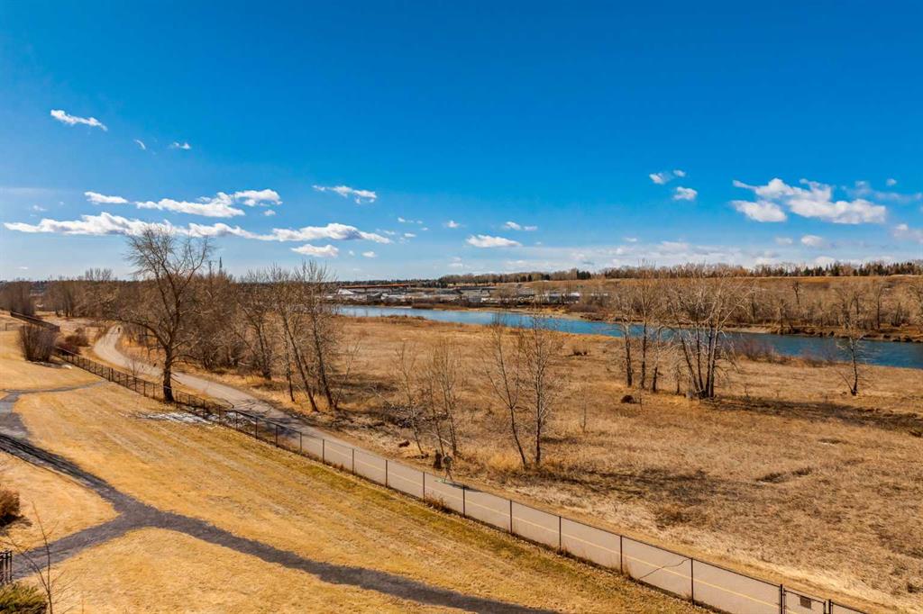 301-131 Quarry Way SE