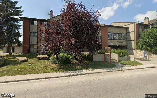 Canyon Pines Condominums street view
