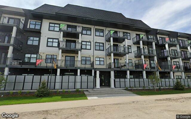Les Jardins, 101-255 Les Jardins Park SE