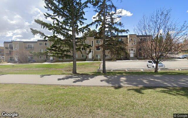 Village Green, 102-315 Heritage Drive SE